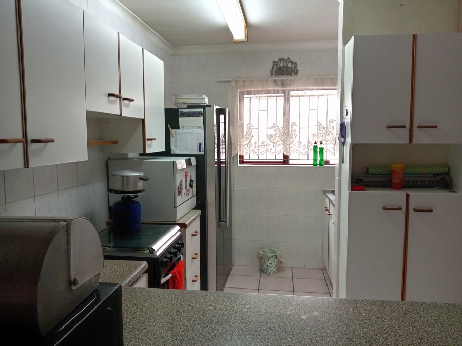 To Let 2 Bedroom Property for Rent in George Central Western Cape